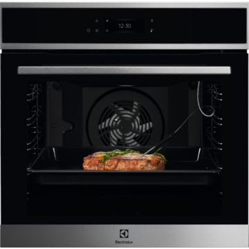 Cuptor electric incorporabil Electrolux EOE8P39WX, 72l, Multifunctional, Wi-Fi, Convectie, Autocuratare pirolitica, Touch control, Grill, Senzor gatire, Clasa A+, Negru