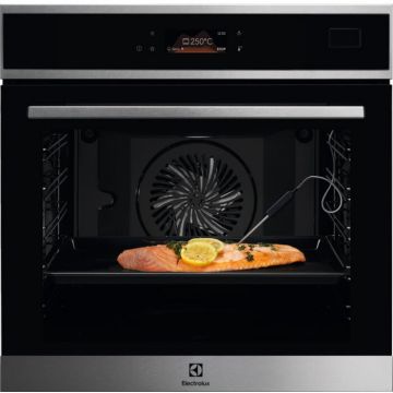Electrolux Cuptor electric incorporabil Electrolux EOB8S39X, Electric, 70 l, 3500 W, SteamBoost, Afisaj digital, Grill, Control touch, Clasa A++, Inox/Negru